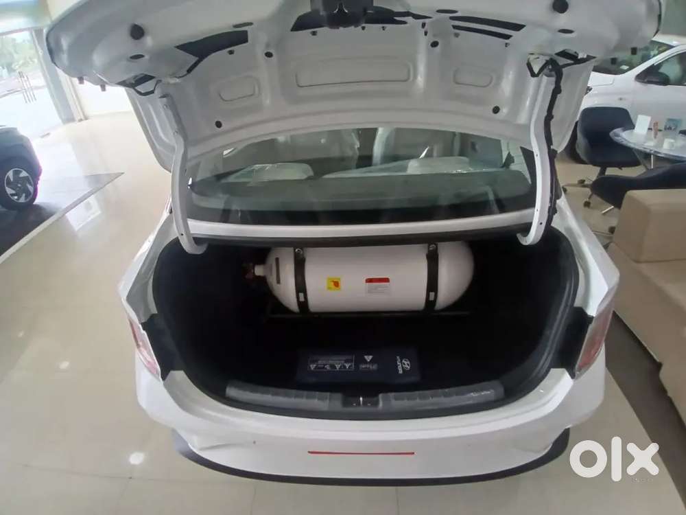 Hyundai Aura 2026 Cng & Hybrids 00001 Km Driven