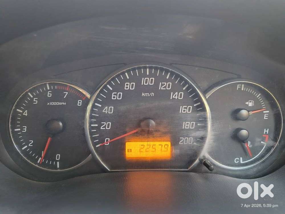 Maruti Suzuki Swift Vxi + Manual, 2010, Petrol