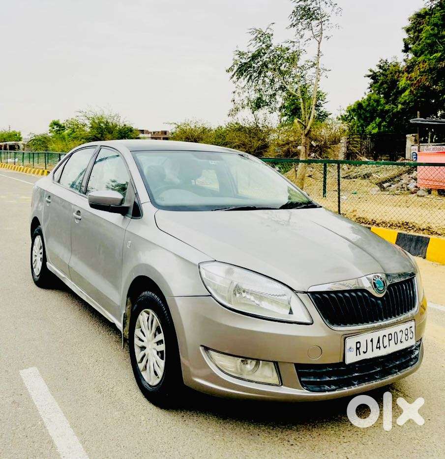 Skoda Rapid 1.6 Mpi Ambition, 2012, Diesel
