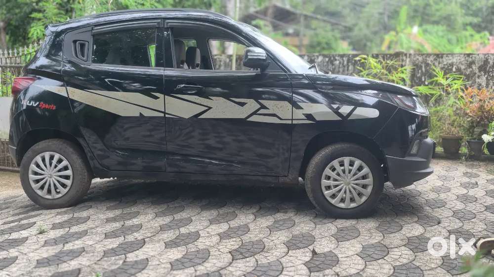 Mahindra Kuv100  2017 Petrol 68000 Km Driven