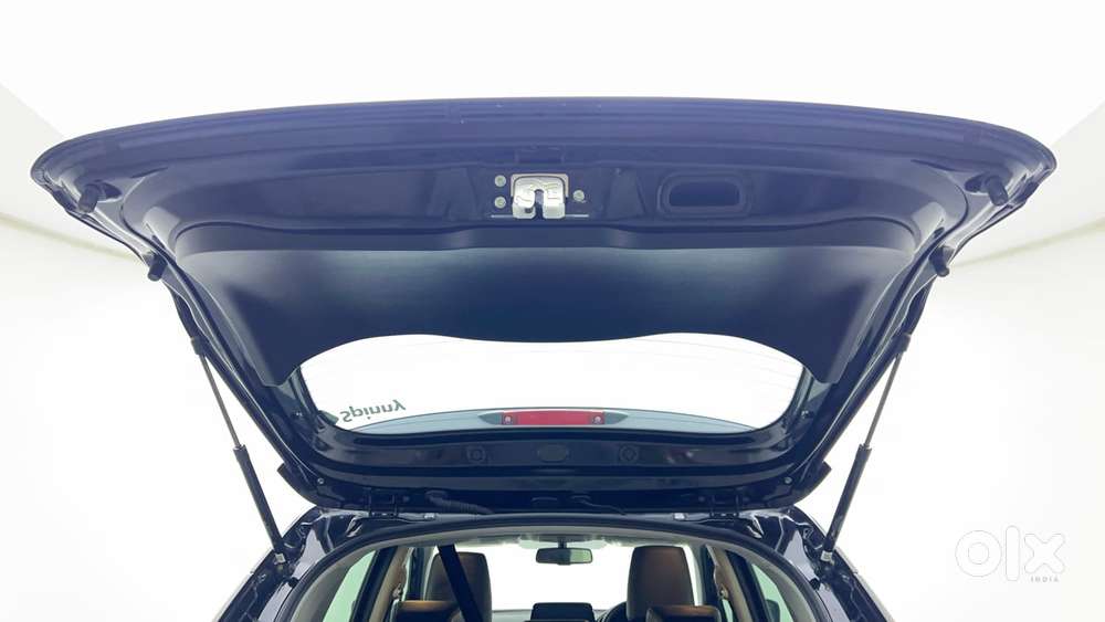 Toyota Urban Cruiser Hyryder 1.5 V Hybrid, 2025, Cng & Hybrids