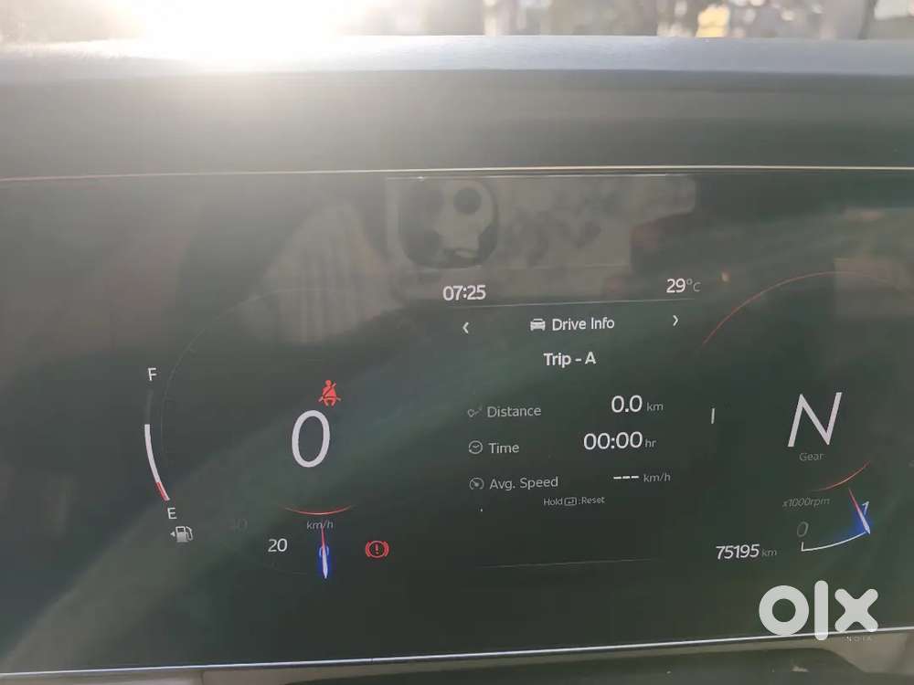 Mahindra Xuv700 Diesel 2025 Manual
