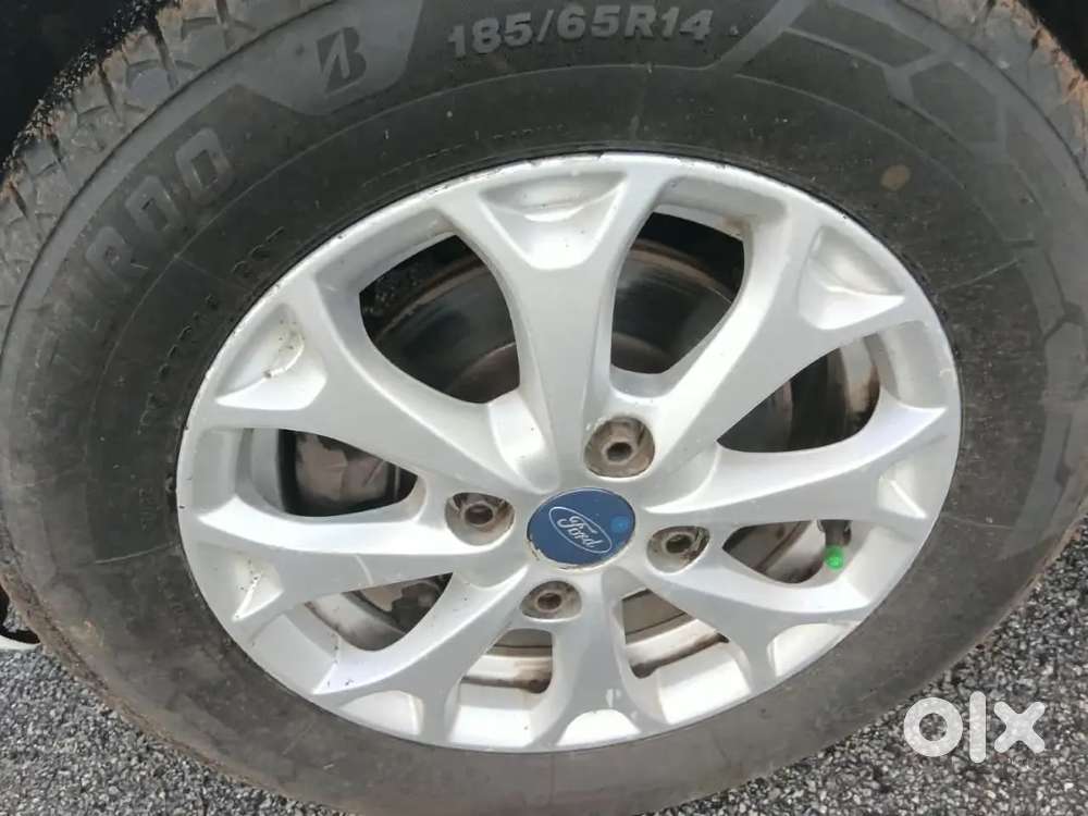 Ford Figo Diesel Lxi 2011   Very Well Mentained Car