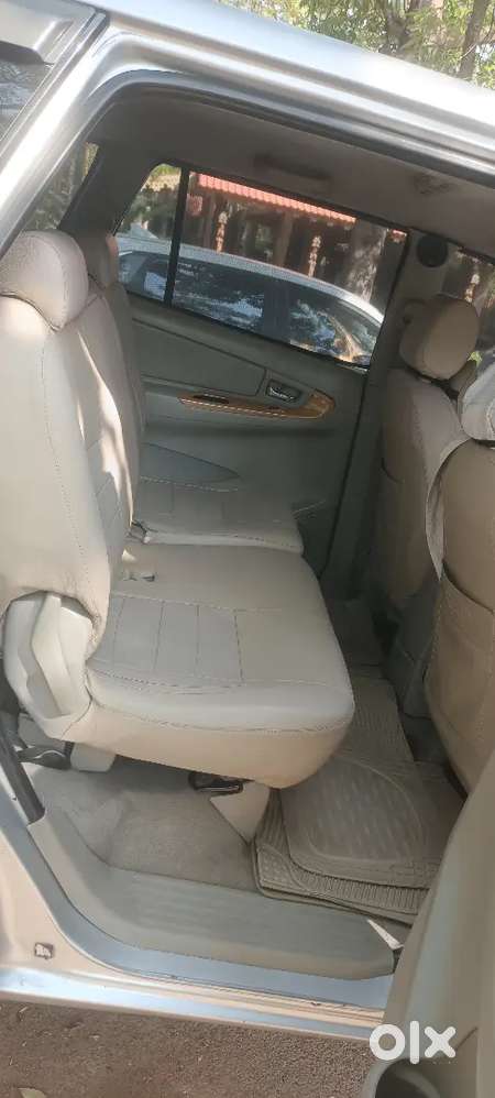 Toyota Innova 2009 Diesel 228470 Km Driven
