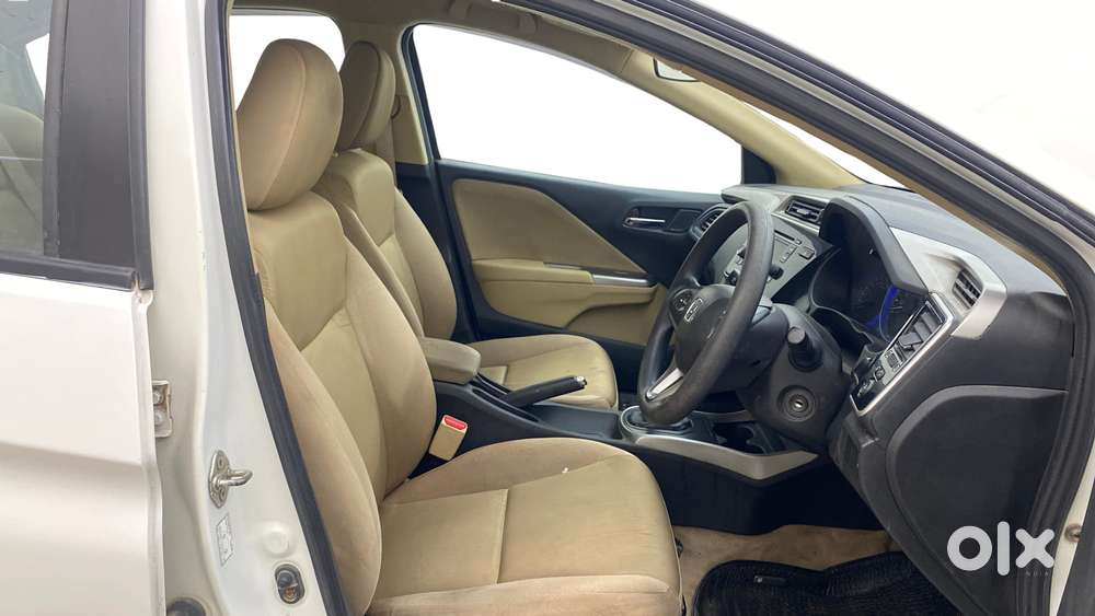 Honda City 2015-2017 I Vtec V, 2016, Petrol