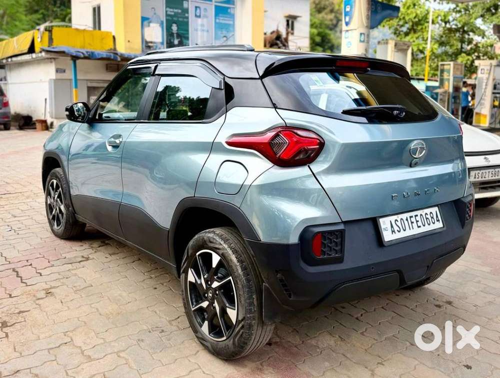 Tata Punch 1.2 Revotron Creative Dual Tone, 2022, Petrol