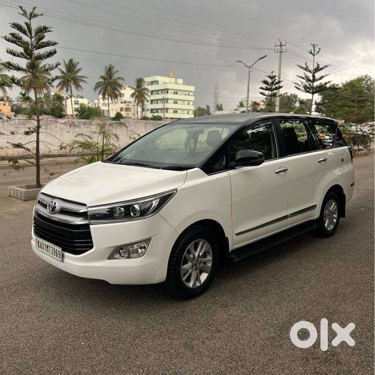 Toyota Innova Crysta 2.4 Vx Mt 8s, 2019, Diesel