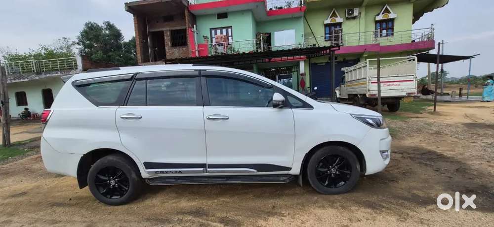Toyota Innova Crysta 2019 Diesel Manual