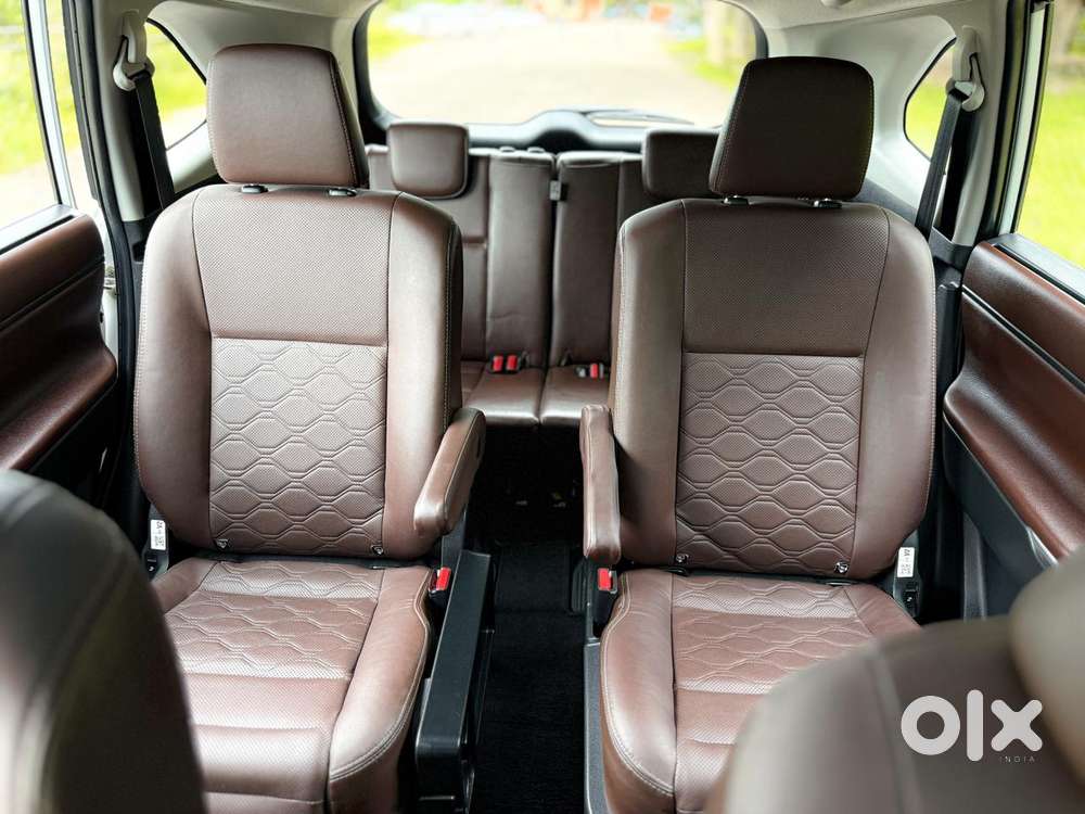 Toyota Innova Hycross 2.0 Zx (o) Hybrid 7 Str, 2025, Cng & Hybrids