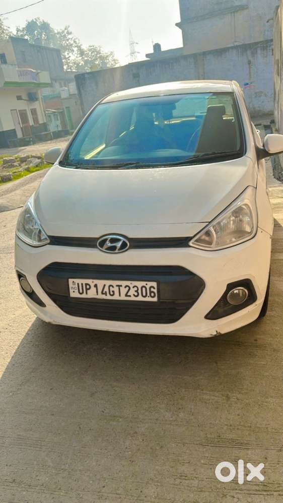 2017 Hyundai Xcent Base