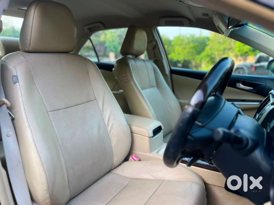 Toyota Camry Hybrid, 2017, Petrol