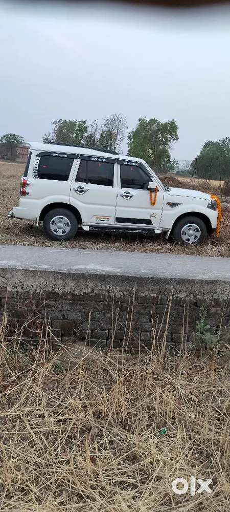 Mahindra Scorpio Diesel 2016
