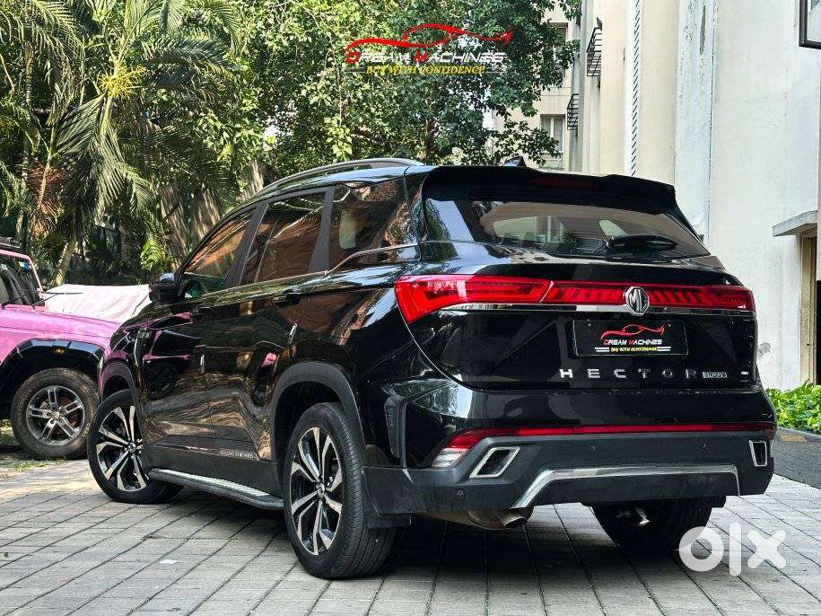 Mg Hector Plus Sharp Pro 1.5 Turbo Petrol Cvt 7 Str, 2025, Petrol