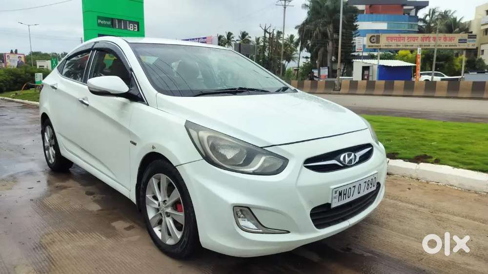 Hyundai Verna 2012 Diesel 130000 Km Driven