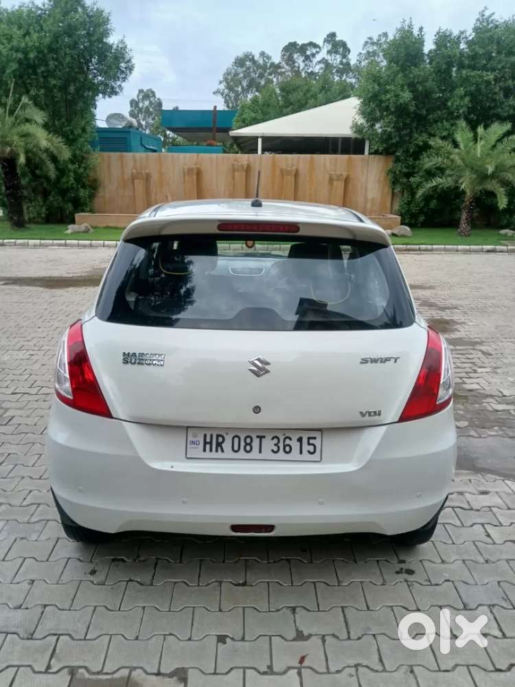 Maruti Suzuki Swift Vdi, 2015, Diesel