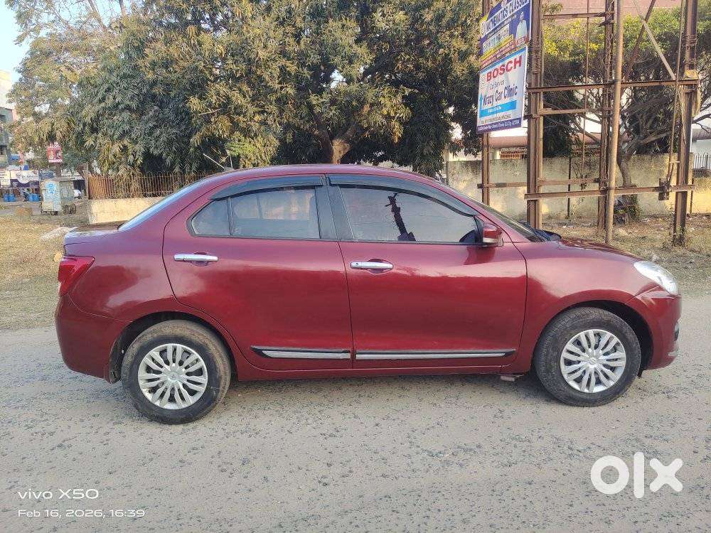 Maruti Suzuki Dzire 1.2 Vxi, 2018, Petrol