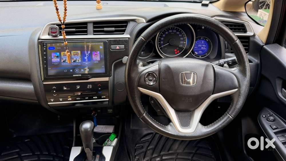 Honda Jazz Automatic 1.2 V