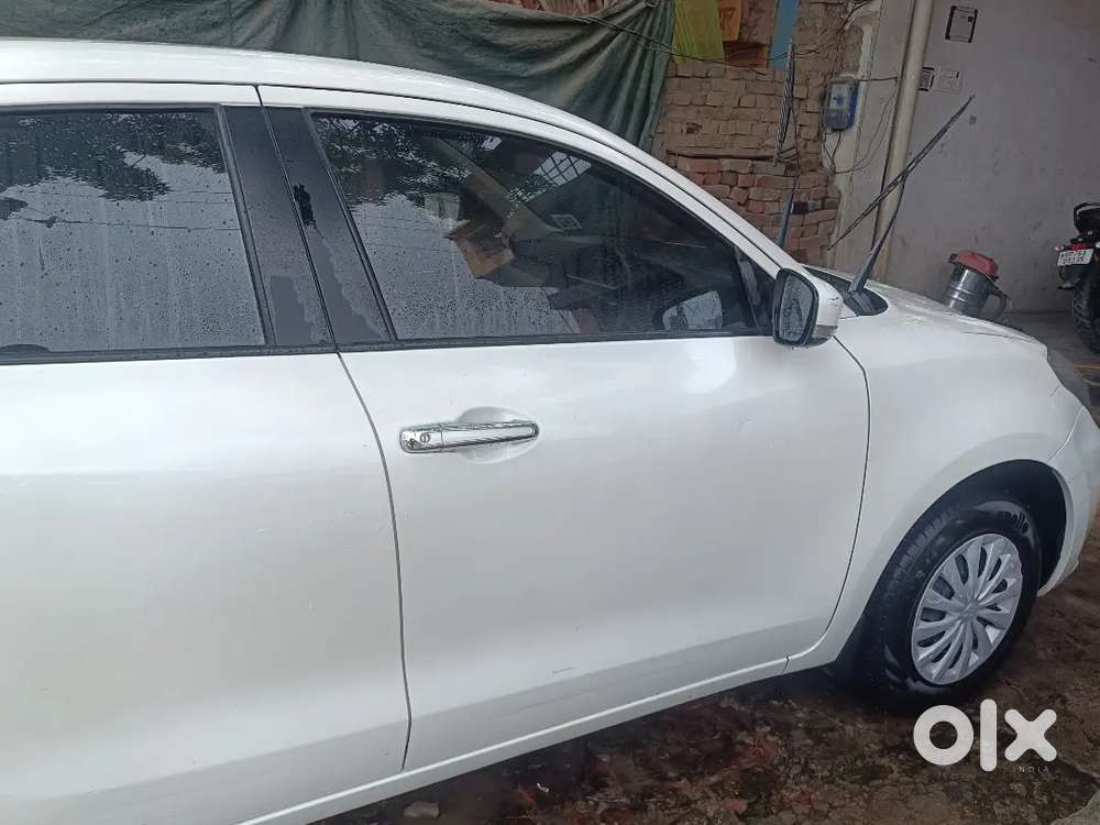 Mujhe New Car Leni Hai