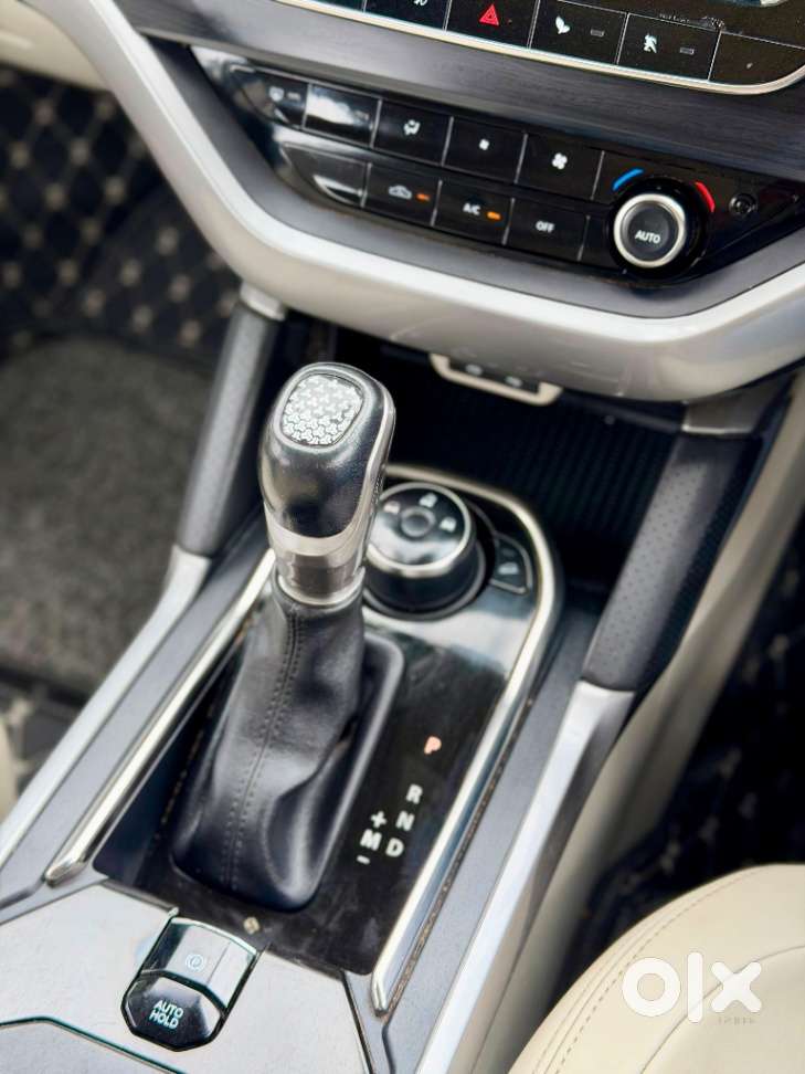 Tata Safari, 2021, Diesel