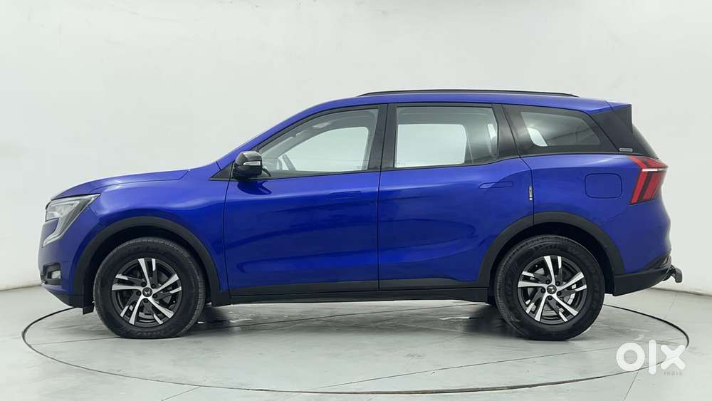 Mahindra Xuv700 2.2 Ax 5 Diesel At Str, 2023, Diesel