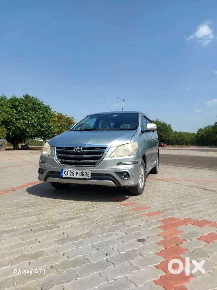 Toyota Innova 2015 Diesel Well Maintained