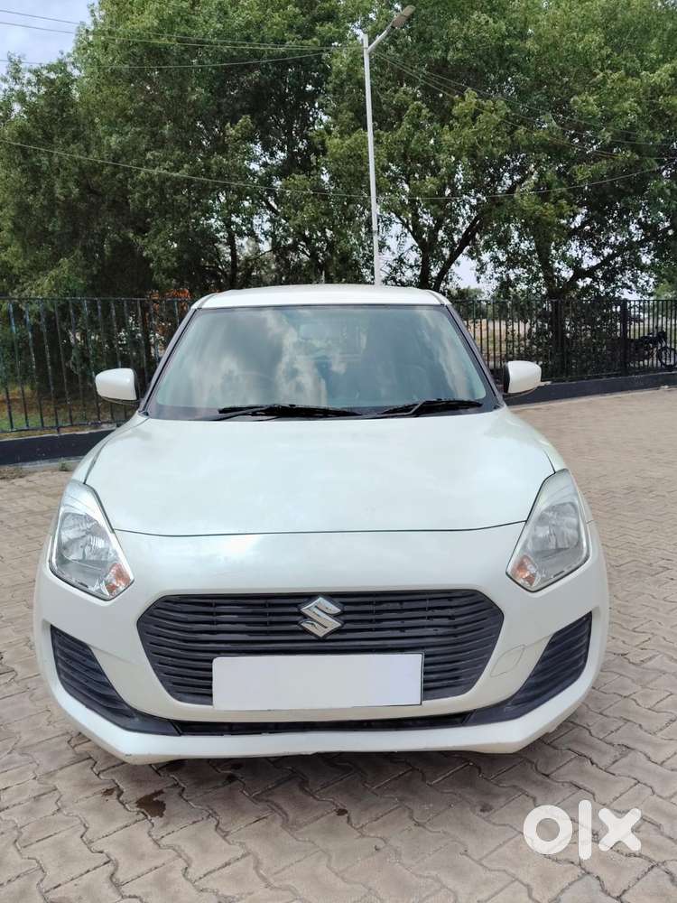 Maruti Suzuki Swift Amt Vxi, 2020, Petrol