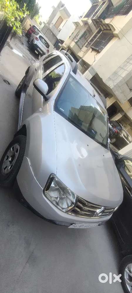 Duster Suv