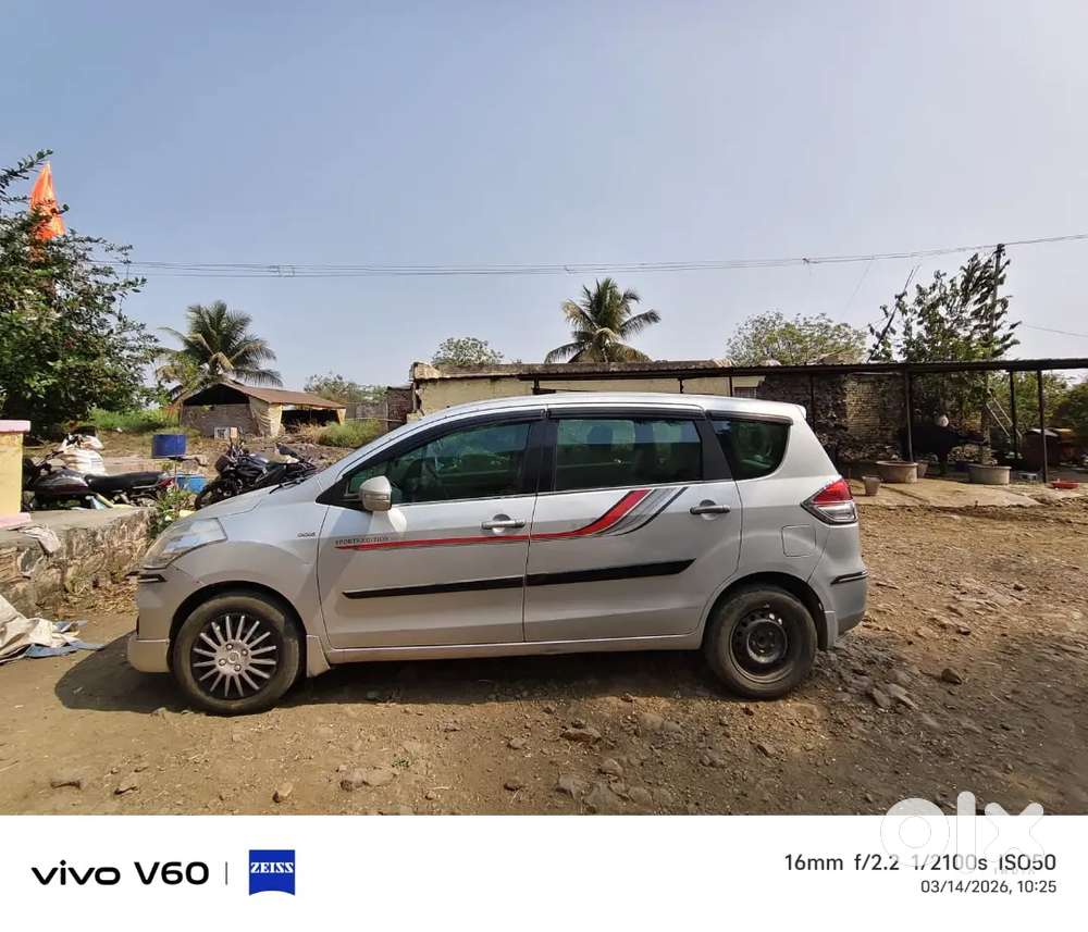 Maruti Suzuki Ertiga 2013 Diesel 200000 Km Driven