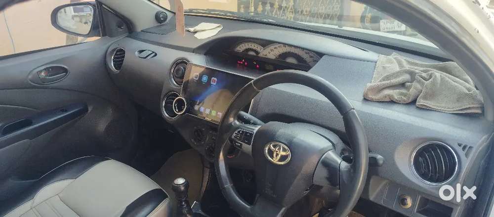 Toyota Etios 2012