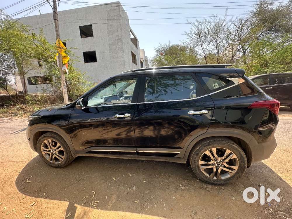 Excellent Condition Less Driven Kia Seltos Ivt