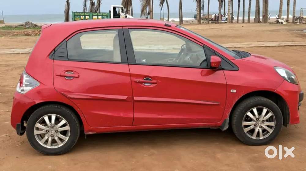 Honda Brio 2012 Petrol Well Maintained
