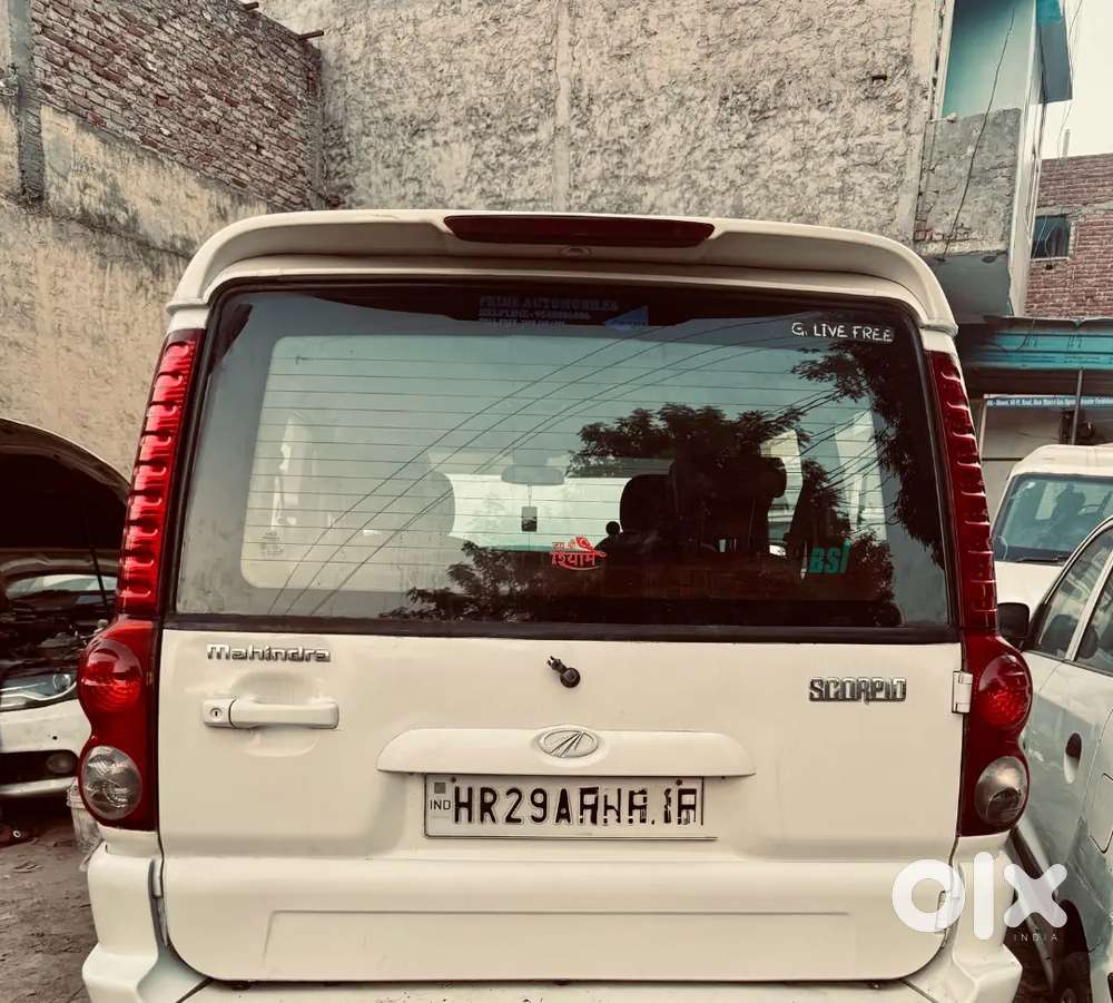 Mahindra Scorpio 2013 Diesel 80000 Km Driven