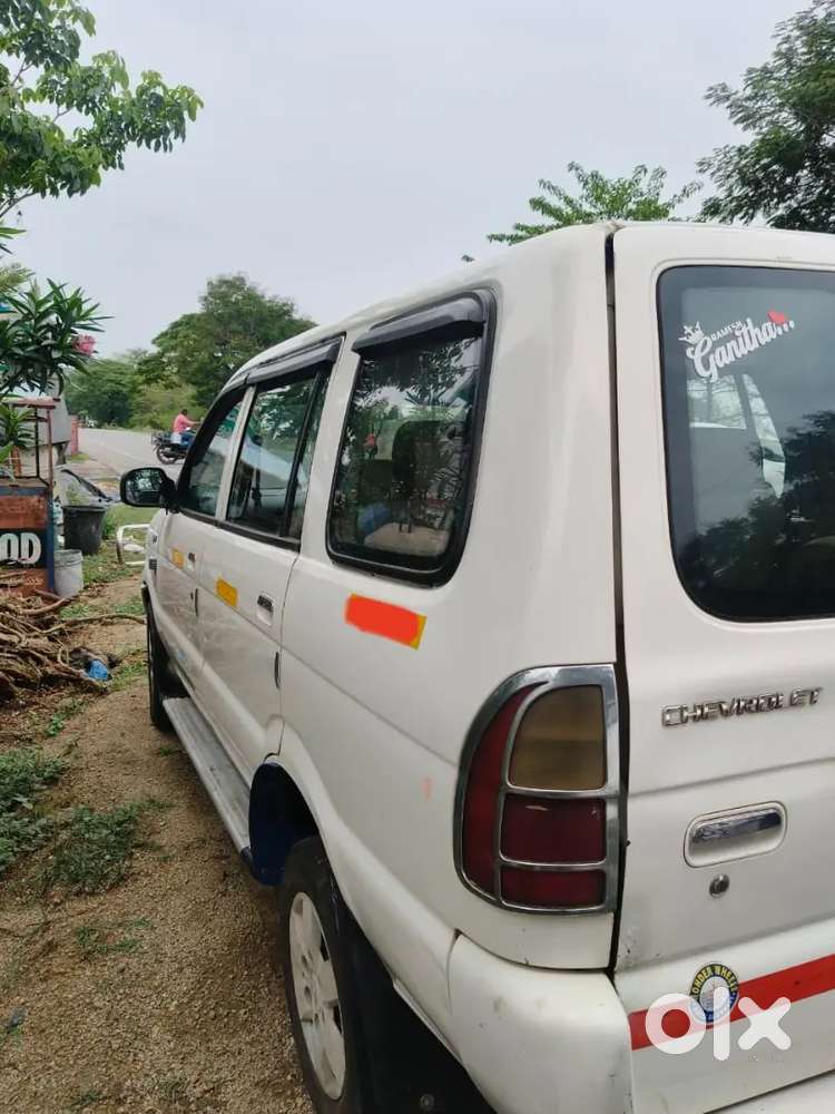 Chevrolet Tavera 2014 Diesel 238000 Km Driven