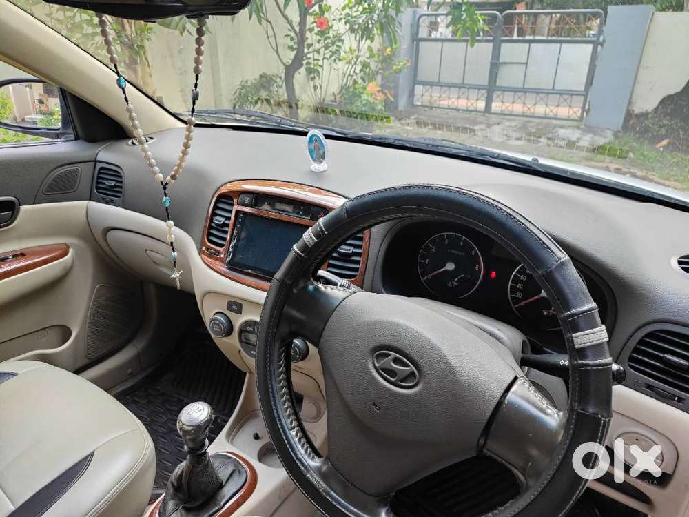 Hyundai 2009 Model 1.5 L Crdi  Vgt Sx( Urgent Selling)