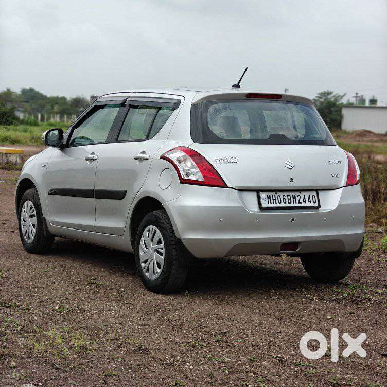 Maruti Suzuki Swift Vxi, 2015, Petrol