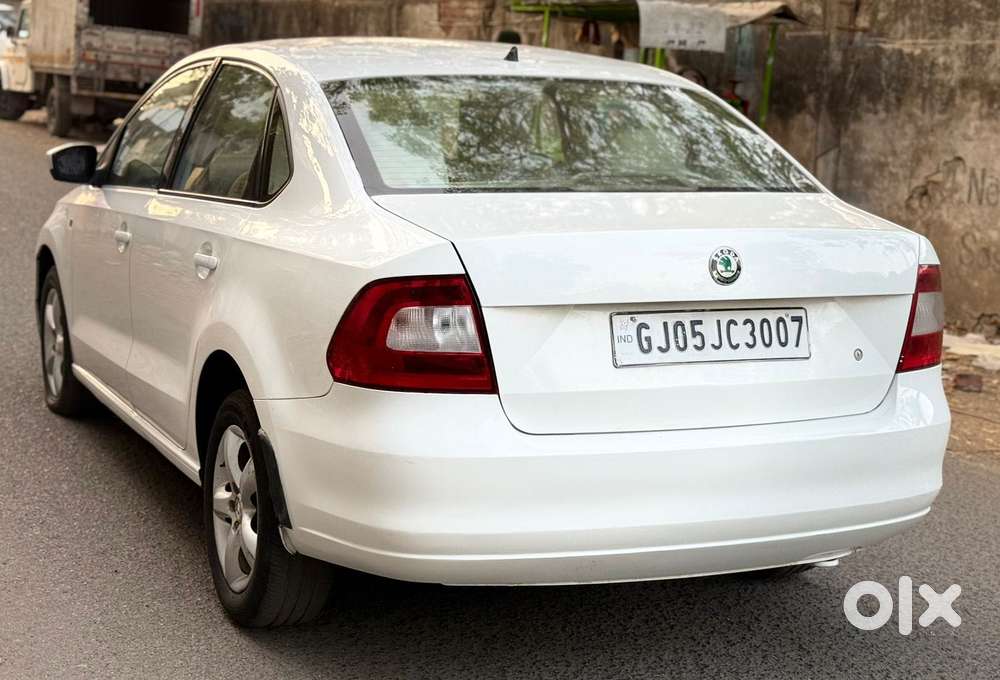 Skoda Rapid 2011-2013 1.6 Mpi At Elegance, 2012, Diesel