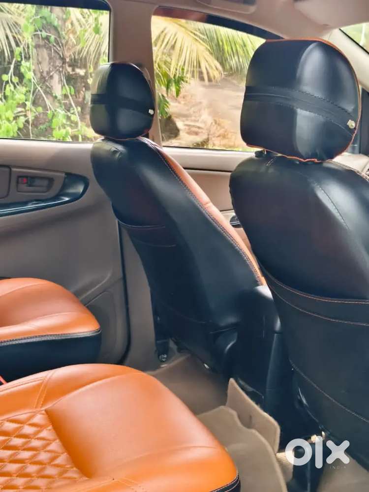 Toyota Innova Crysta 2016