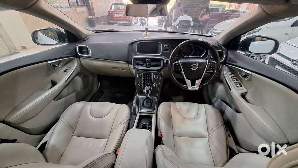Volvo V40 Cross Country D3, 2015, Diesel