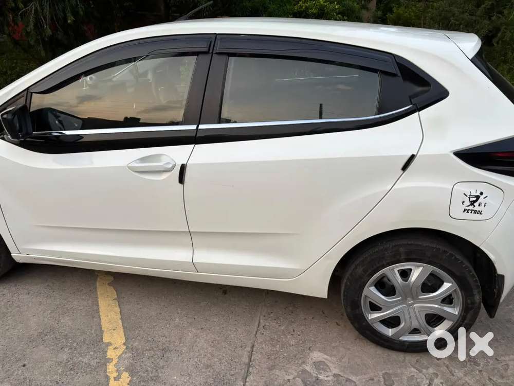 Tata Altroz Xt Luxe 2020 Petrol Manual
