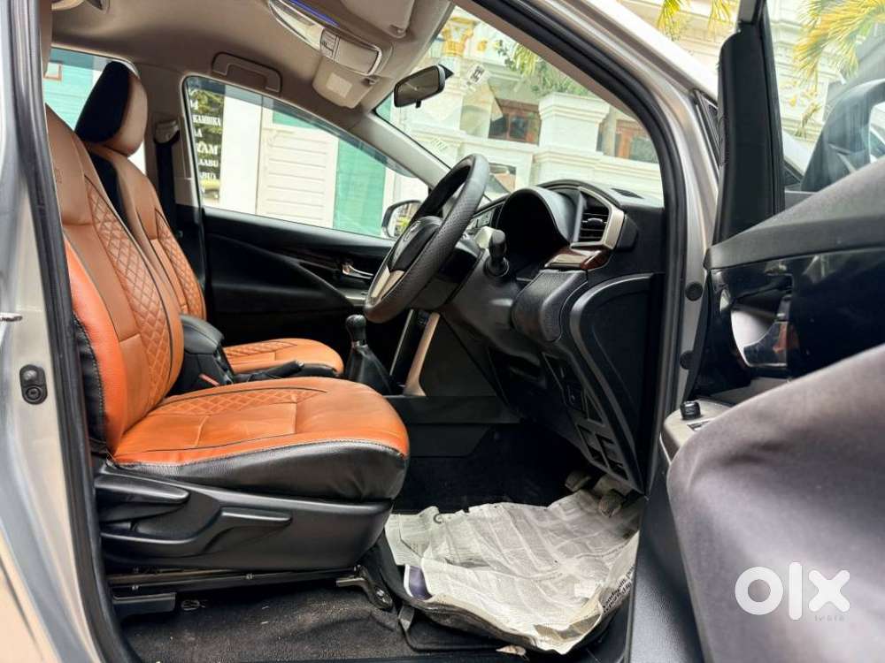 Toyota Innova Crysta 2.4 V 7 Str, 2017, Diesel
