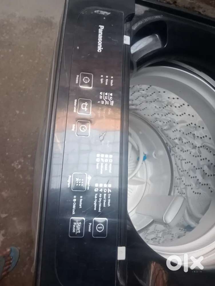 PANASONIC 1 YEAR OLD AUTOMATIC WASHING MACHINE 7.5KG, IN NEW CONDITIO,