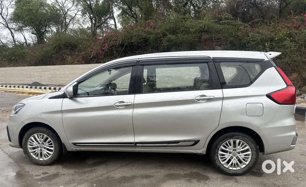 Maruti Suzuki Ertiga 2022-2023 Vxi Cng, 2022, Cng & Hybrids