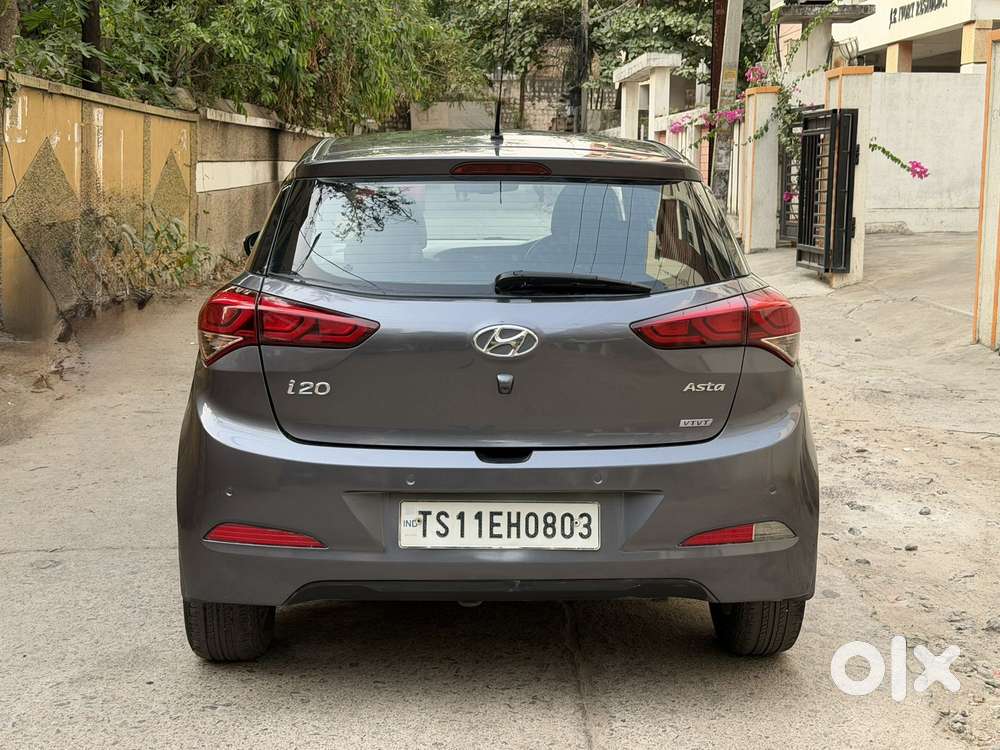 Hyundai I20 Petrol Asta, 2016, Petrol