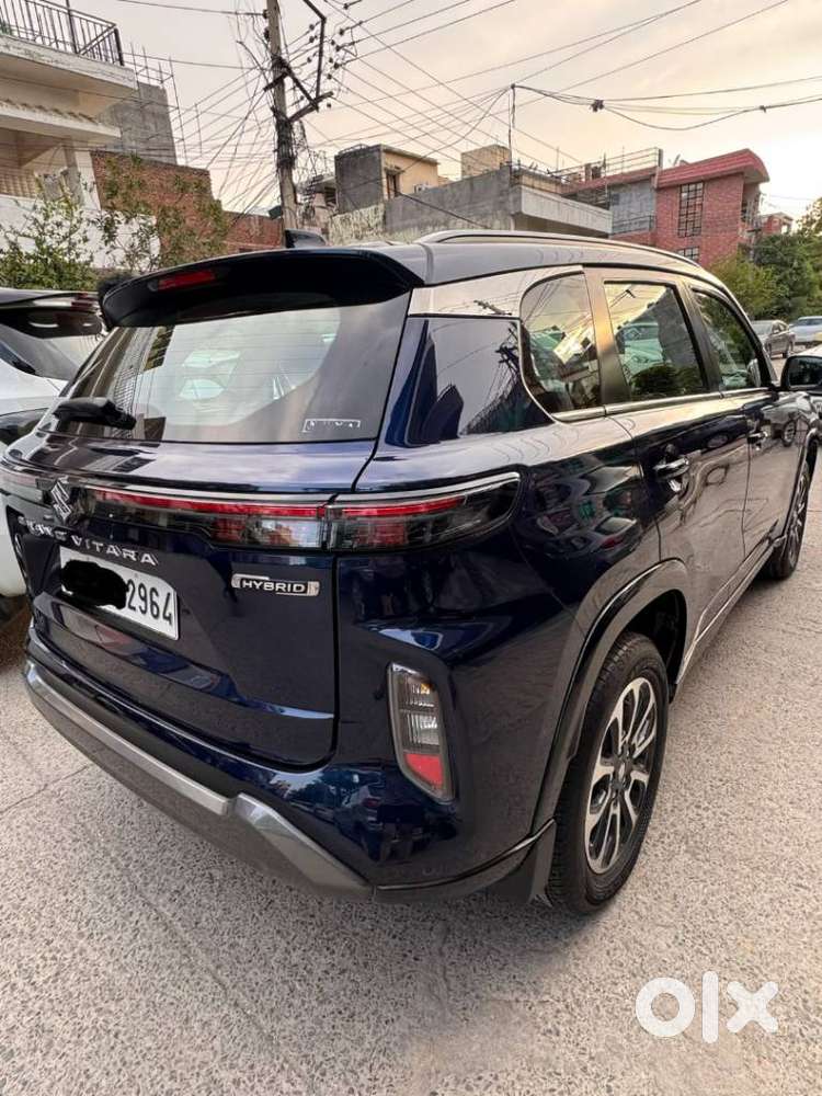 Maruti Suzuki Grand Vitara 1.5 Zeta Plus Intelligent Hybrid Ecvt, 20..