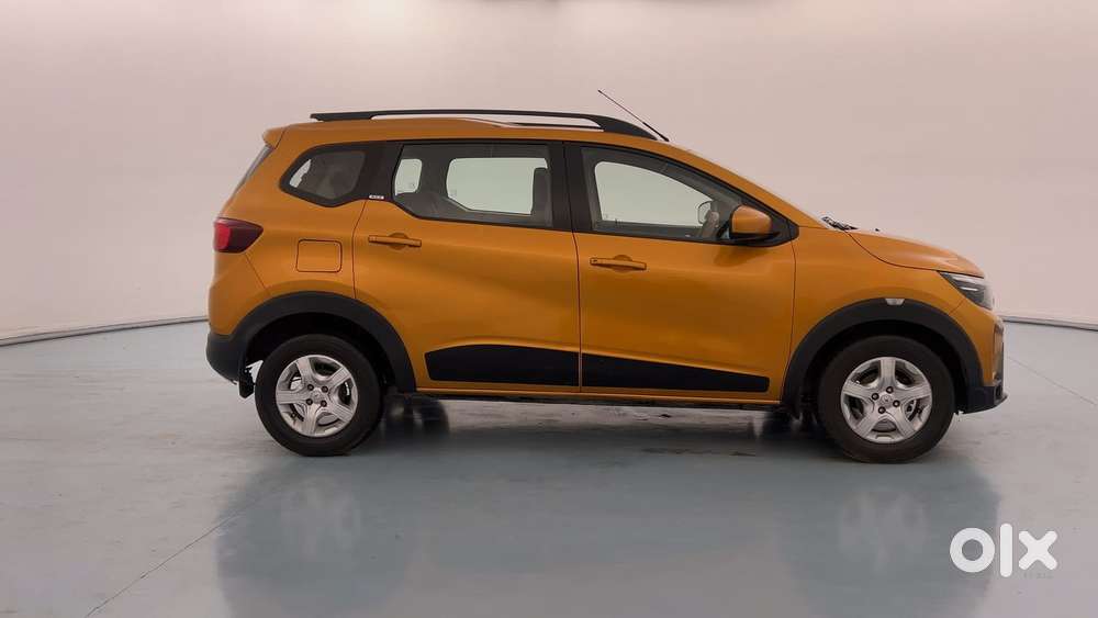 Renault Triber Rxz, 2019, Petrol