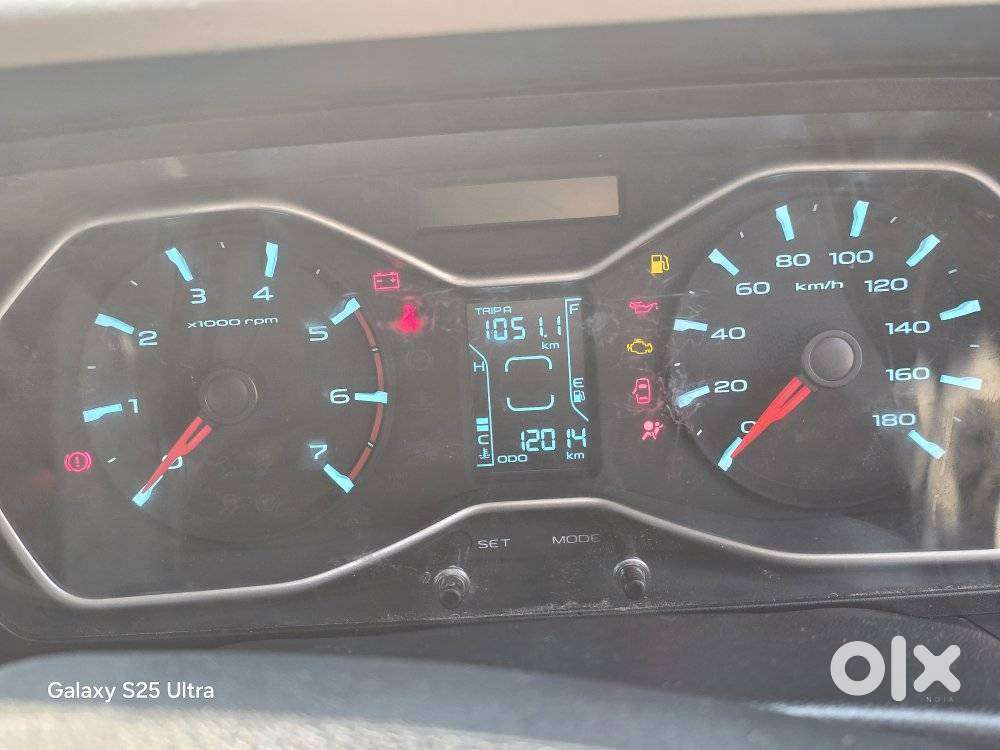 Mahindra Scorpio Classic 2.2 S 11 Mt 7 Str, 2023, Diesel