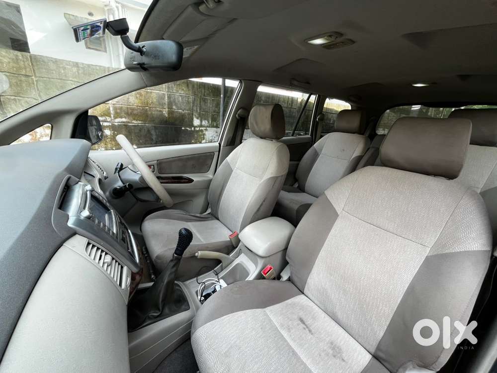 Toyota Innova 2013 Diesel Well Maintained