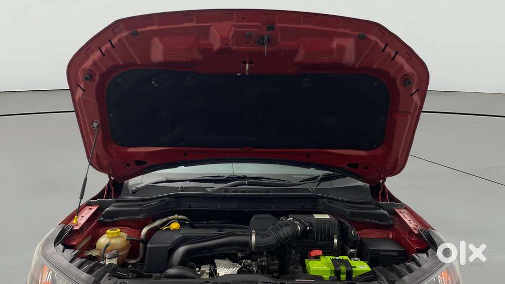 Mahindra Xuv300 W8 Diesel, 2022, Diesel