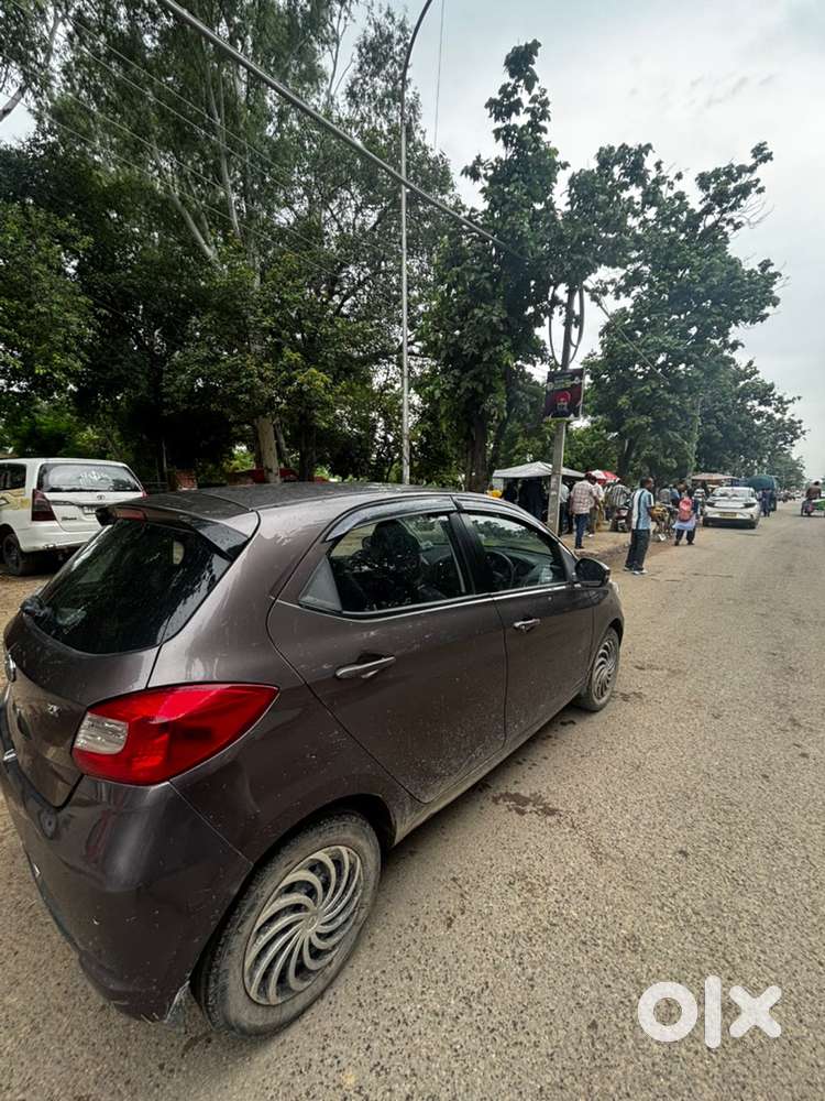 Tata Tiago Zx 2017