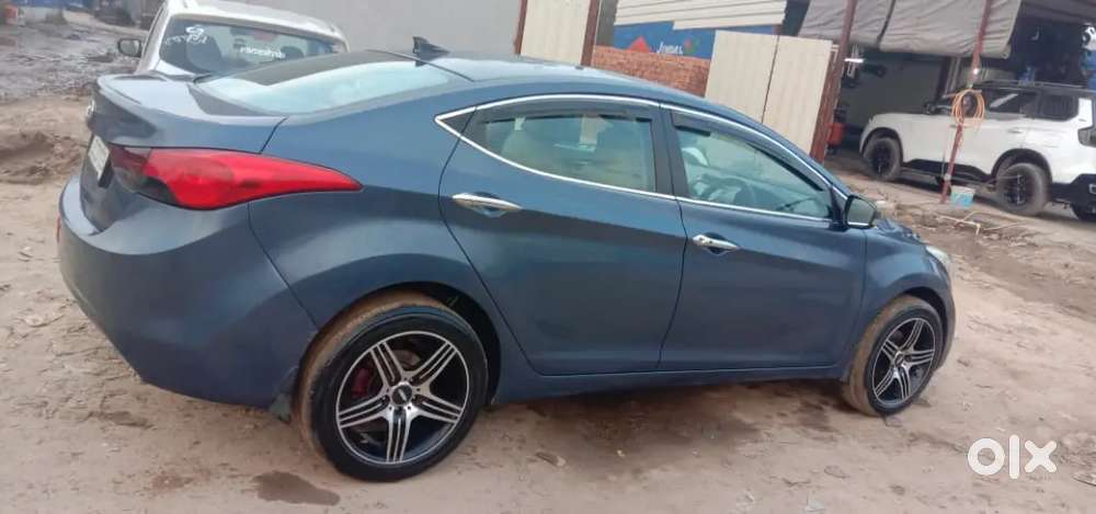 25.8.2014 Hyundai Elantra